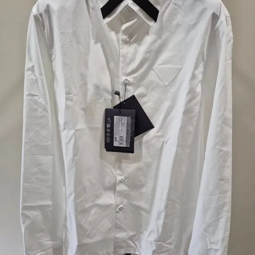 [BUNJANG] Prada White Black Point Button-Down Shirt (Size M) / 프라다 정품 새상품 M사이즈 셔츠 판매합니다.