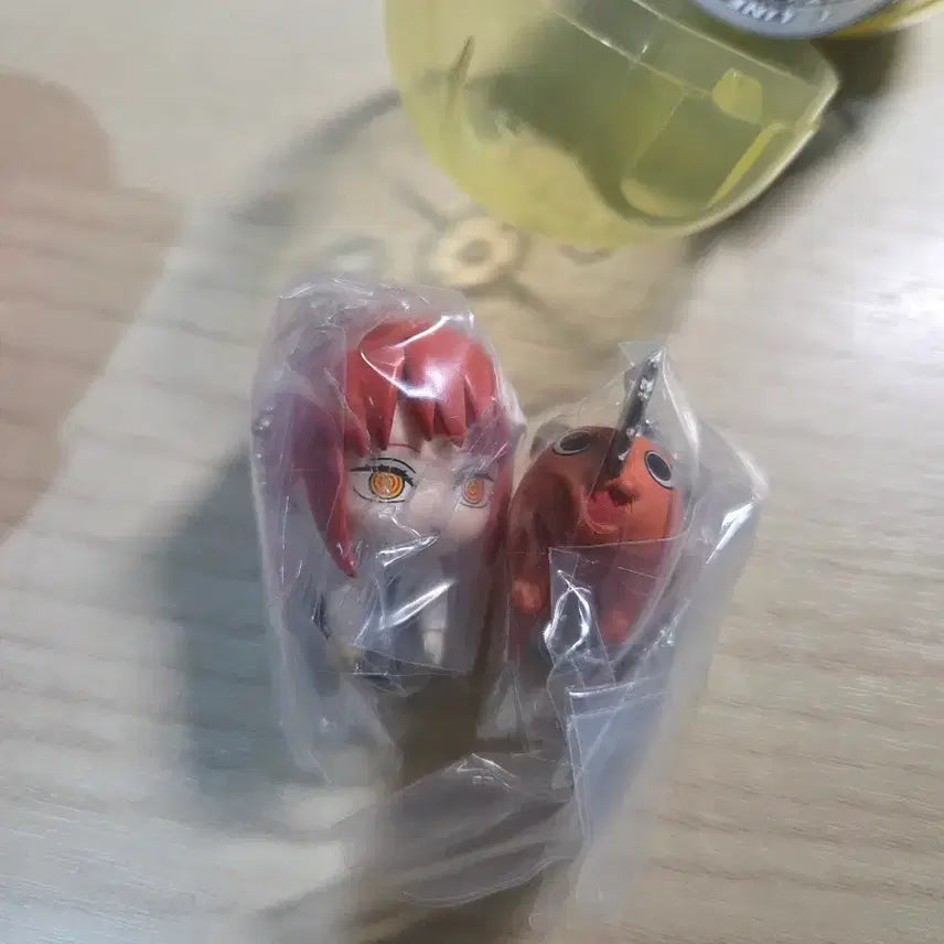[BUNJANG] Chainsaw Man Pochita & Makima Gacha Figures Bundle Set / 체인소맨 대롱가챠 포치타 마키마 일괄