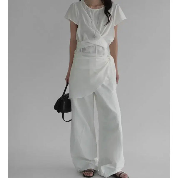 [BUNJANG] Manique Twisted Wrap Blouse / 매니크 꼬임 랩블라우스