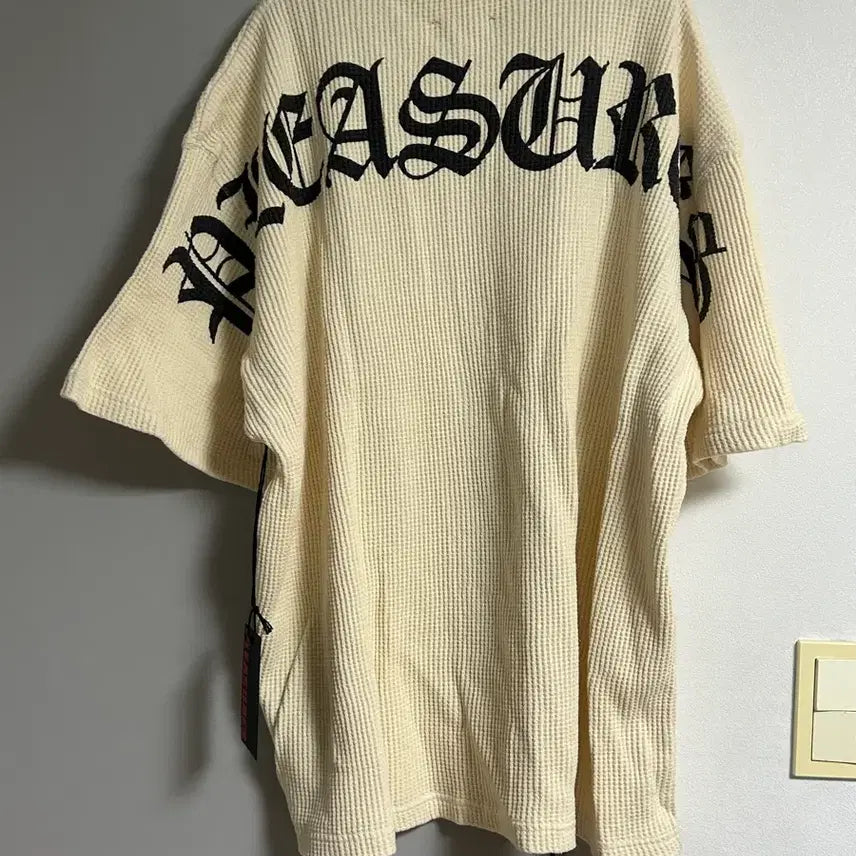 [BUNJANG] Pleasures Waffle Thermal T-Shirt / 플래져스 Pleasures와플 티셔츠 (써멀 티셔츠) L 새상품 무이구매