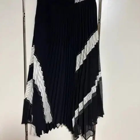 [BUNJANG] Bob Skirt / 보브스커트
