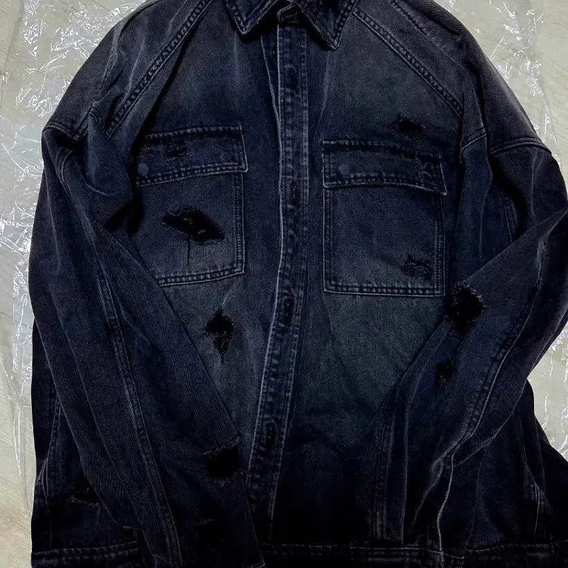 [BUNJANG] Juun.J Black Denim Jacket Vintage Style Size 50 / 준지 청자켓 블랙 데미지 빈티지 스타일 50사이즈