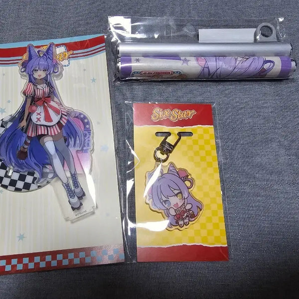 [BUNJANG] Stellive Pop-up Tenko Shibuya Goods Set (Tapestry, Keychain, Acrylic Stand) / (정가) 스텔라이브 팝업 텐코 시부키 굿즈 3종 판매합니다