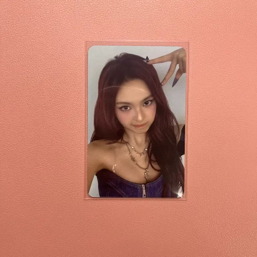 [BUNJANG] BABYMONSTER BABYMONSTER Concert Weverse Zone Chiquita Photocard / 베이비몬스터 콘서트 위버스존 치키타 포카
