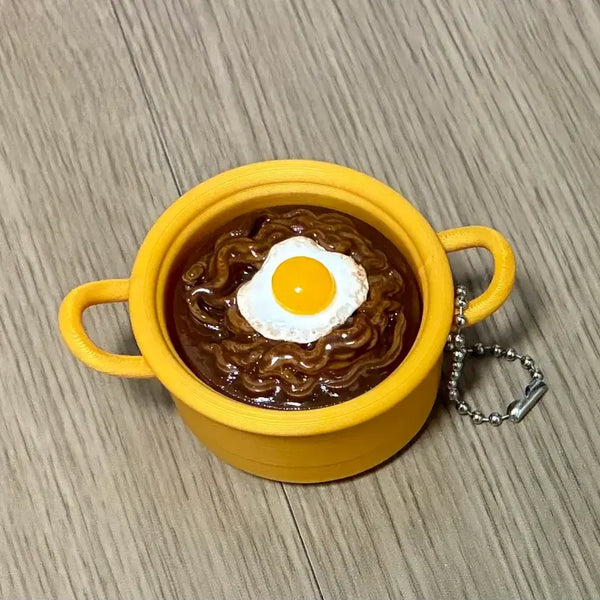 [BUNJANG] Jjajangmyeon Clicker Keyring / 짜장라면 클릭커 클리커 키링