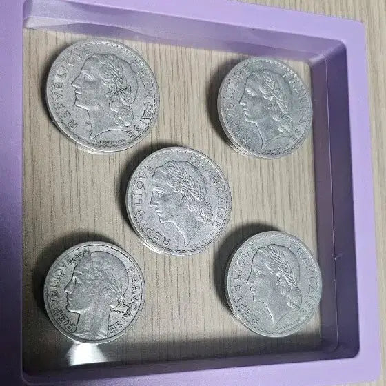 [BUNJANG] 1945-1949 France Old Coin 5-Type Set Bundle / 1945~1949년 프랑스 구 옛날 동전 5종 세트 일괄