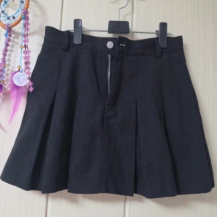 [BUNJANG] Black Pleated Skort / 검정색 플리츠 치마바지