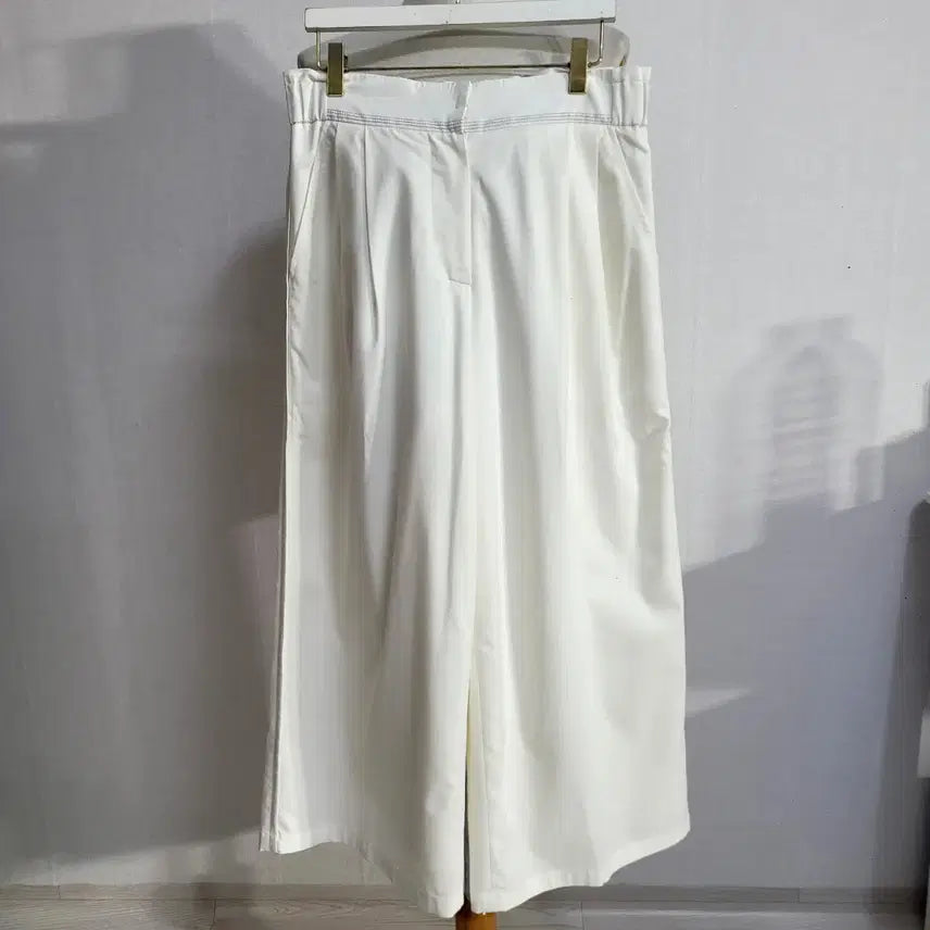 [BUNJANG] SJ SJ Wide Cropped Slacks / 한섬sjsj 와이드칠부슬랙스
