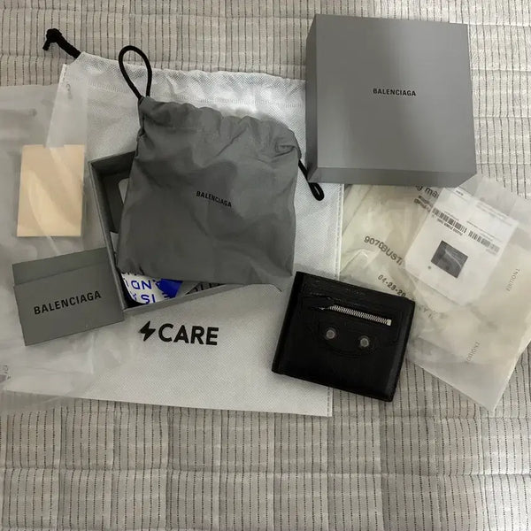 [BUNJANG] Balenciaga Le Cagole Men's Square Bifold Wallet Black / 발렌시아가 르카골 맨 스퀘어 반지갑 블랙