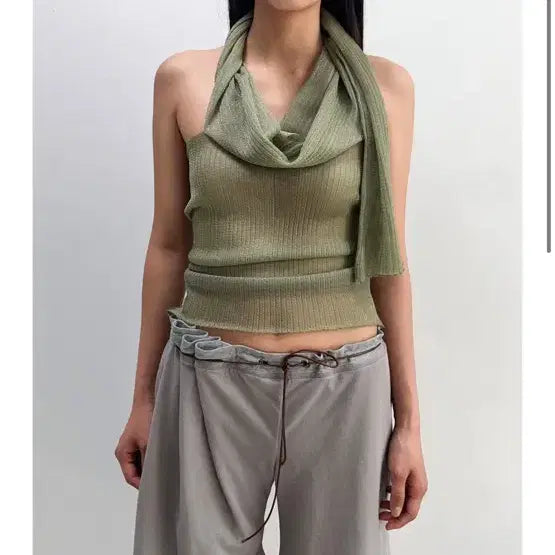 [BUNJANG] Ulrika Space Tank Top Green / M 울리카상투스 시어 탱크탑 그린