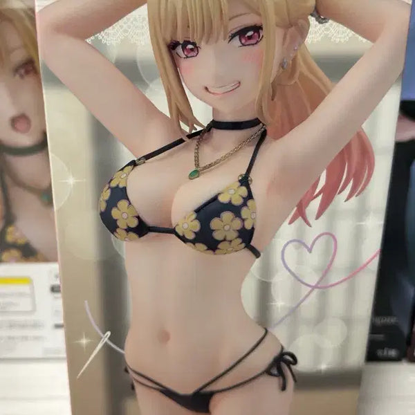 [BUNJANG] Good Smile Company Marin Kitagawa Swimsuit Ver. 1/7 Scale Figure / 굿스마일 키타가와 마린 수영복 피규어 1/7 비스크돌