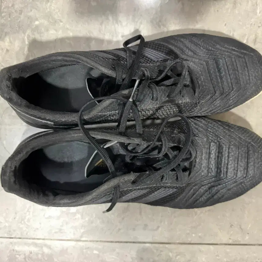 [BUNJANG] Adidas Predator Futsal Shoes 290 / 아디다스 프레데터 풋살화 290