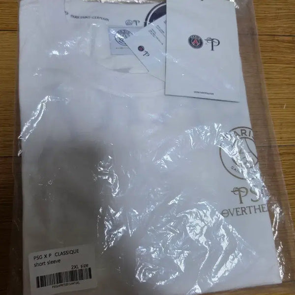 [BUNJANG] PSG x Over The Pitch Classic Short Sleeve T-Shirt White XXL / [XXL 2XL] PSG x 오버더피치 클래식 반팔 화이트 판매