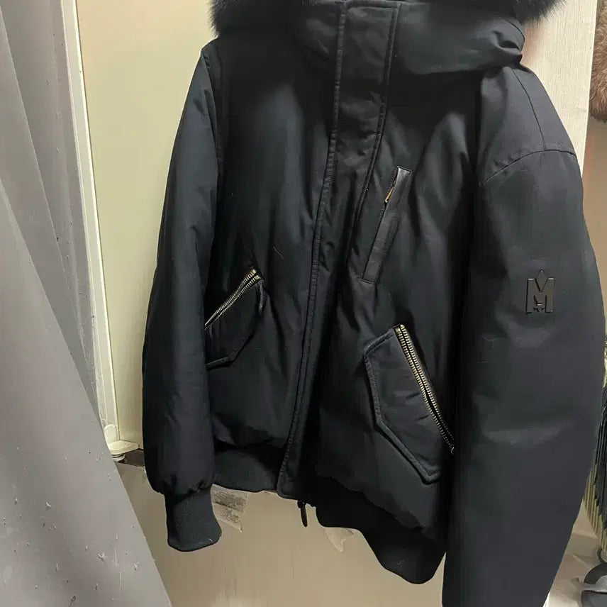 [BUNJANG] MACKAGE Dixon Black Gold Trim Down Jacket / 맥케이지 딕슨 블랙 금장