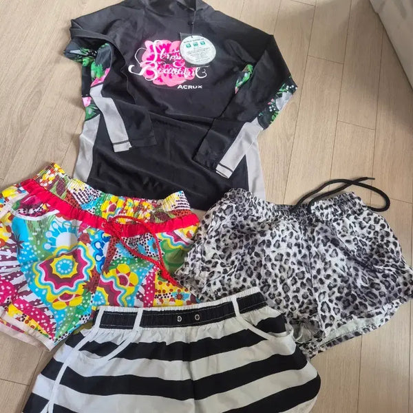 [BUNJANG] Rash Guard Swim Trunks Bundle / 레쉬가드 수영복바지 일괄15000원