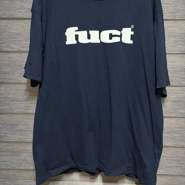 [BUNJANG] FUCT OG Logo Short Sleeve T-Shirt Navy / L) FUCT OG LOGO 반팔 티셔츠 네이비