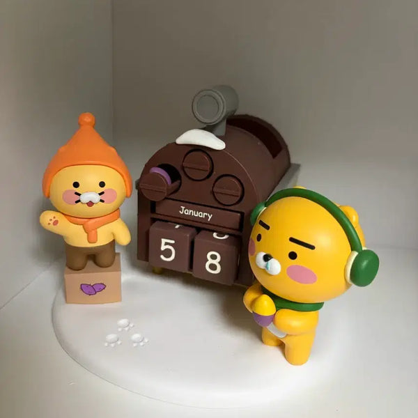 [BUNJANG] Kakao Friends Ryan & Choonsik Sweet Potato Calendar Figurines / 카카오프렌즈 라이언,춘식이 고구마 달력 피규어