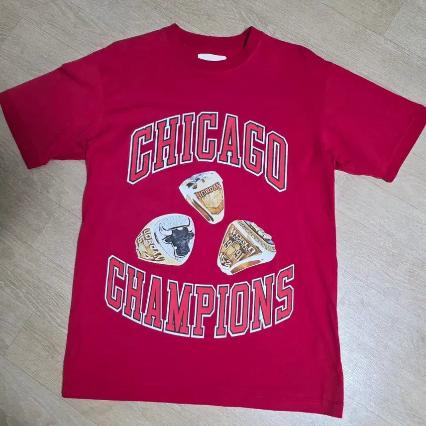 [BUNJANG] Ennoit Chicago Champions Ring Short Sleeve T-Shirt L / 이놈어닛 시카고 챔피언스 링 반팔티 L