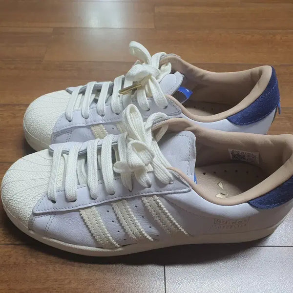 [BUNJANG] Adidas Superstar Sneakers White/Beige/Navy 235mm / 아디다스 슈퍼스타 흰색/베이지/남색 스니커즈 235