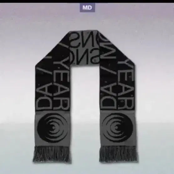 [BUNJANG] Dayment's Year Slogan Muffler / 데이먼스이어 슬로건 머플러 새상품