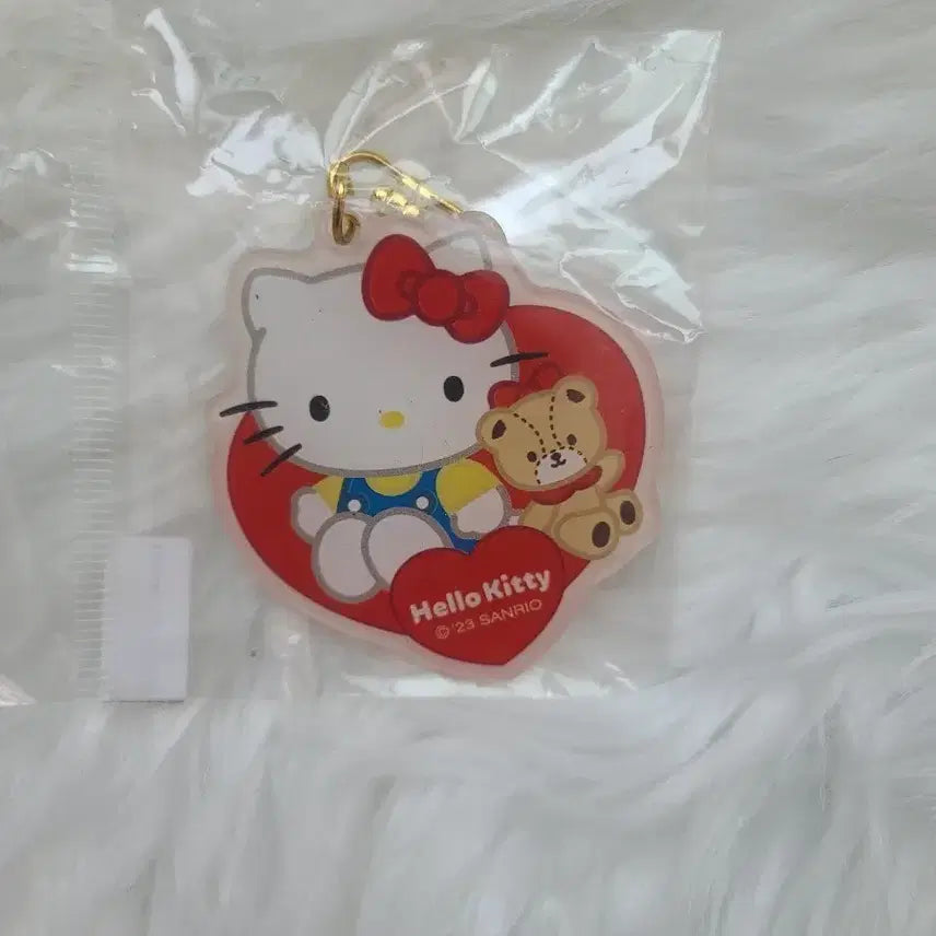 [BUNJANG] Hello Kitty Bear & Heart Charm Keychain / 헬로키티 키링 곰돌이와 하트