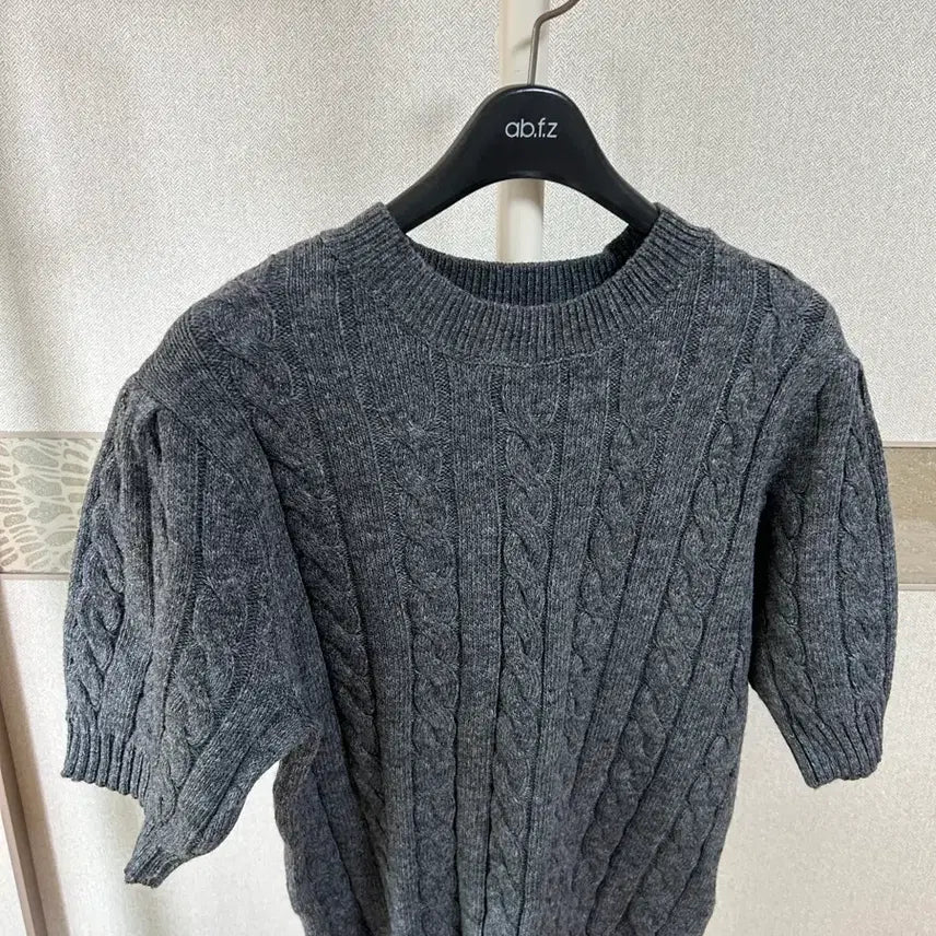 [BUNJANG] Grey Short-Sleeve Knit Top / 반팔니트 (회색 )