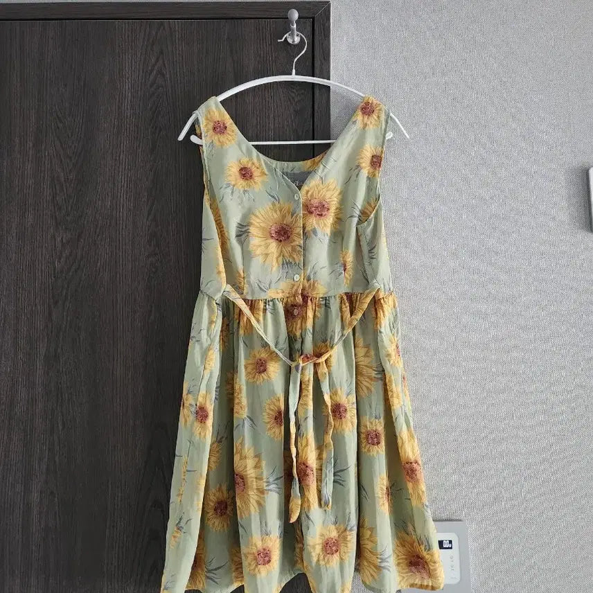 [BUNJANG] Stella Chiffon Dress One Size / Stella 쉬폰 원피스 one size (~통통 66)