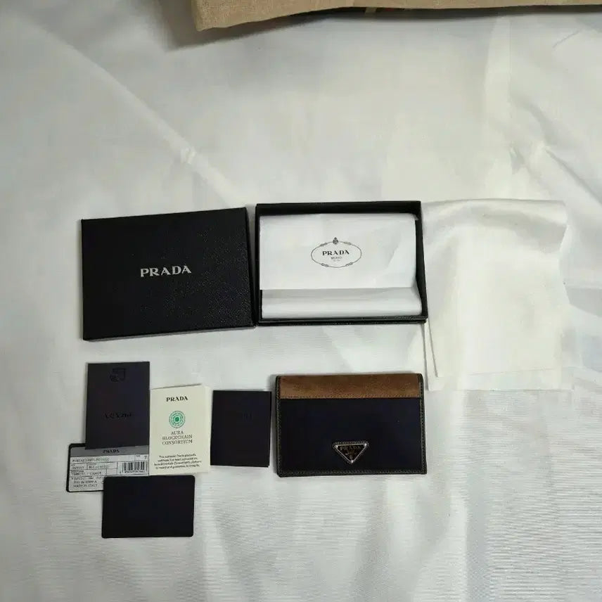 [BUNJANG] Prada 25ss Organizer Card Wallet / (새상품선물용)25ss프라다 지갑팝니다.프라다지갑 오거나이저 카드지갑