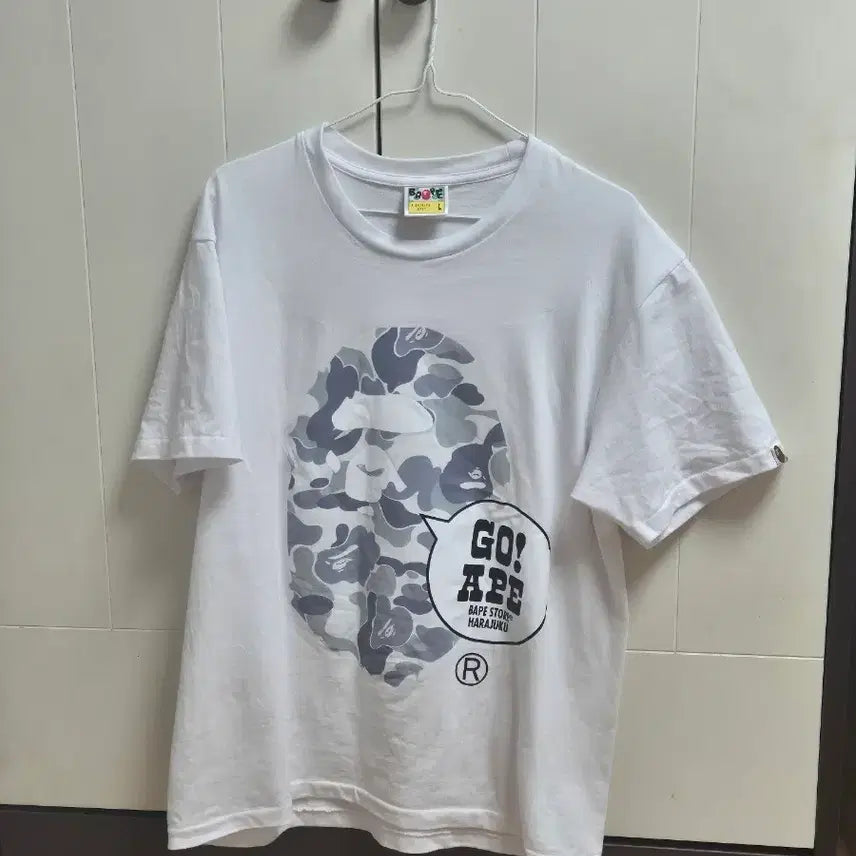 [BUNJANG] BAPE APE Short Sleeve T-Shirt (L) / 베이프 고 에이프 반팔 티셔츠 팝니다(L)