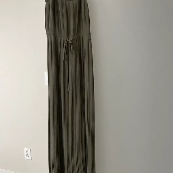 [BUNJANG] Pleated Maxi Dress Khaki / 플리츠 원피스 카키색