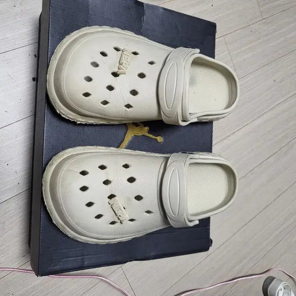 [BUNJANG] Nepa Mule Sandals Beige 240mm / 네파 뮬 샌들 베이지 240mm 상태좋음
