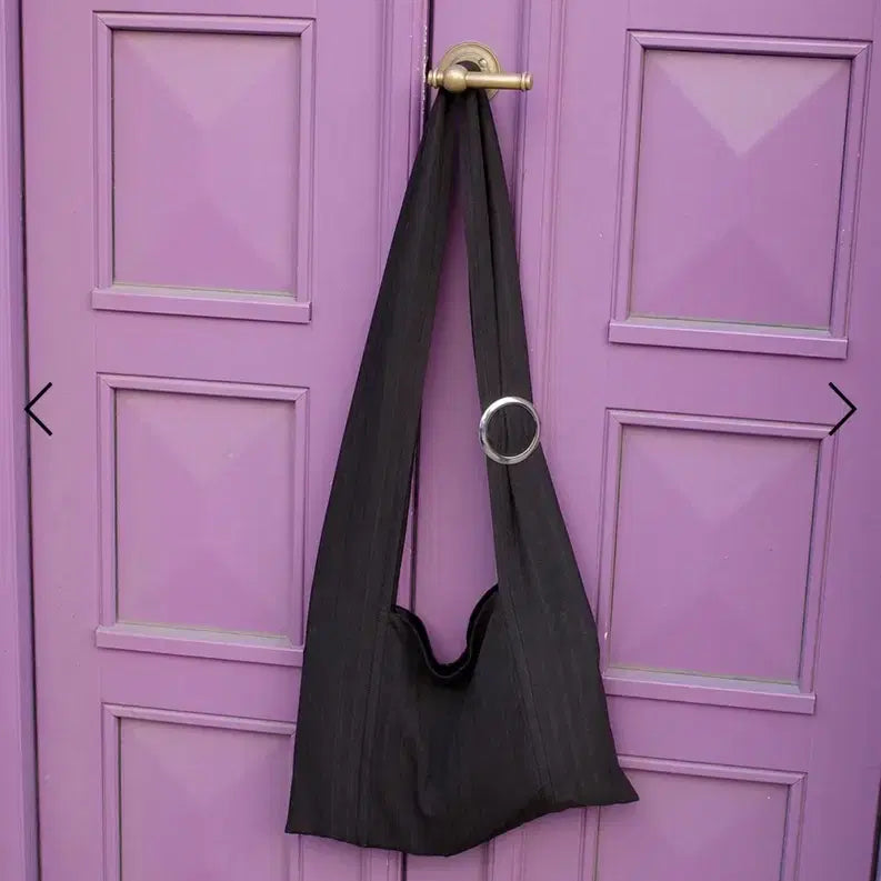 [BUNJANG] Taeseoul Buckle Stripe Bag / 당배) 태서울 버클 스트라이프 백 taeseoul