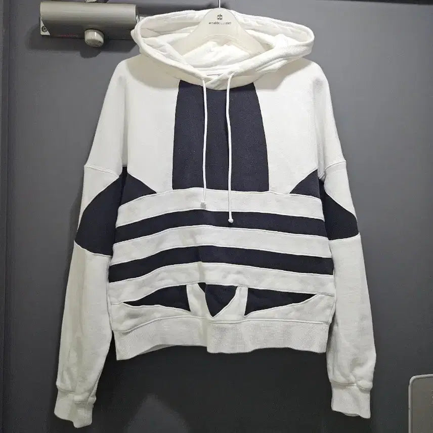 [BUNJANG] Adidas Cropped Cotton Hoodie T-Shirt Black White / 아디다스 크롭 후드 코튼 티셔츠 블랙 화이트