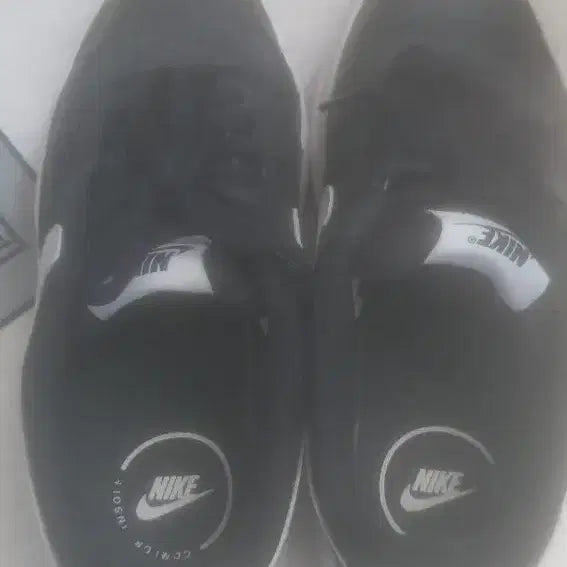 [BUNJANG] Nike Cortez Black White Sneakers / 나이키 코르테즈 블랙 화이트