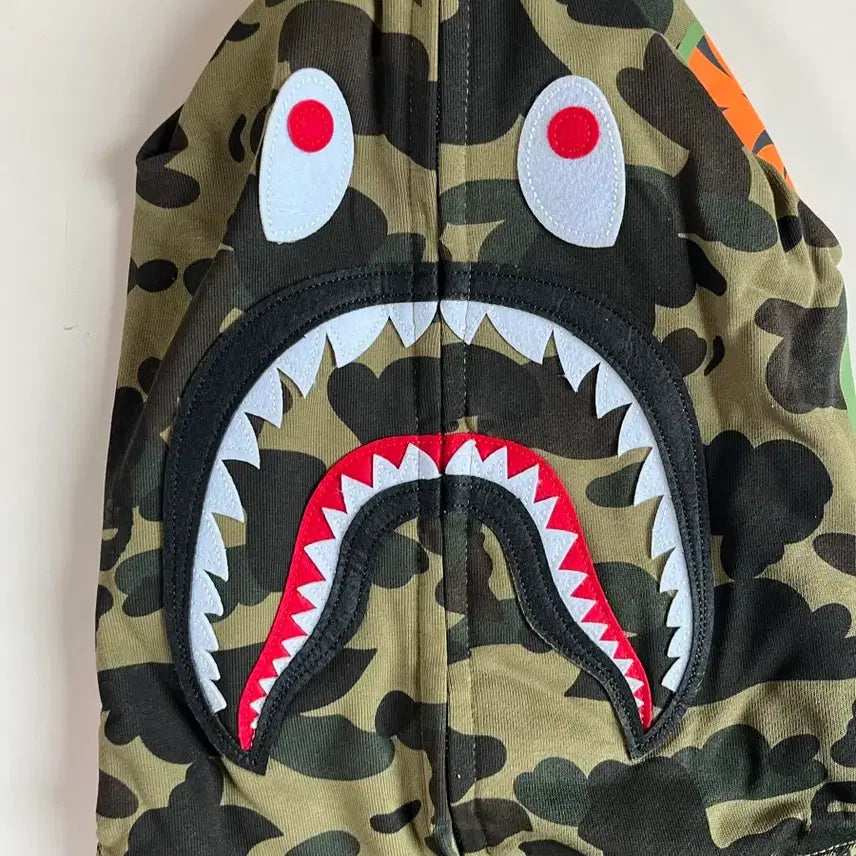 [BUNJANG] BAPE Shark Full Zip Hoodie Green Camo / 베이프 샤크 후드집업 녹계 판매합니다!
