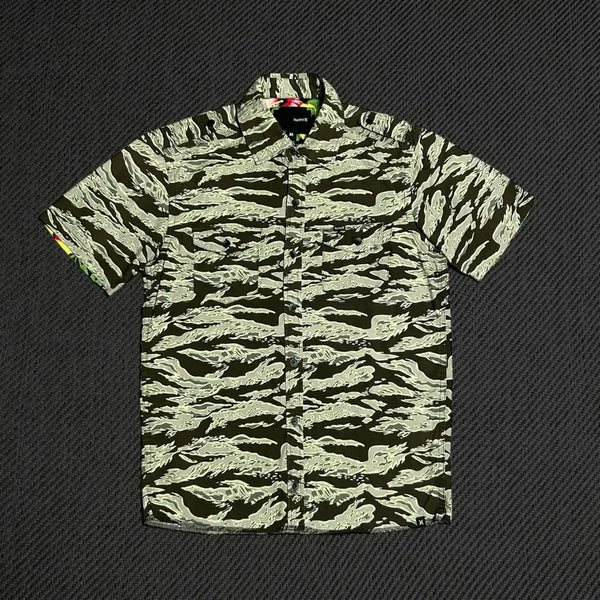 [BUNJANG] Hurley Camo Pattern Short Sleeve Shirt M / [M] Hurley 헐리 카모 패턴 반팔 셔츠