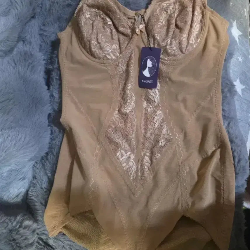 [BUNJANG] Verarisa Corset Lingerie 90B / 베라리사 코르셋 란쥬. 90. B