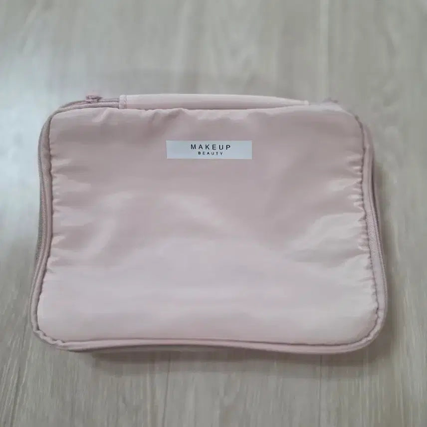[BUNJANG] Pink Makeup Pouch / (새제품) 핑크 메이크업 파우치
