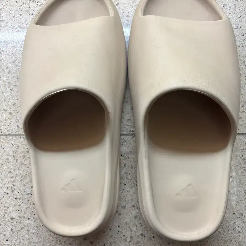 [BUNJANG] Adidas Yeezy Slide Pure / 아디다스 이지 슬라이드 퓨어 255