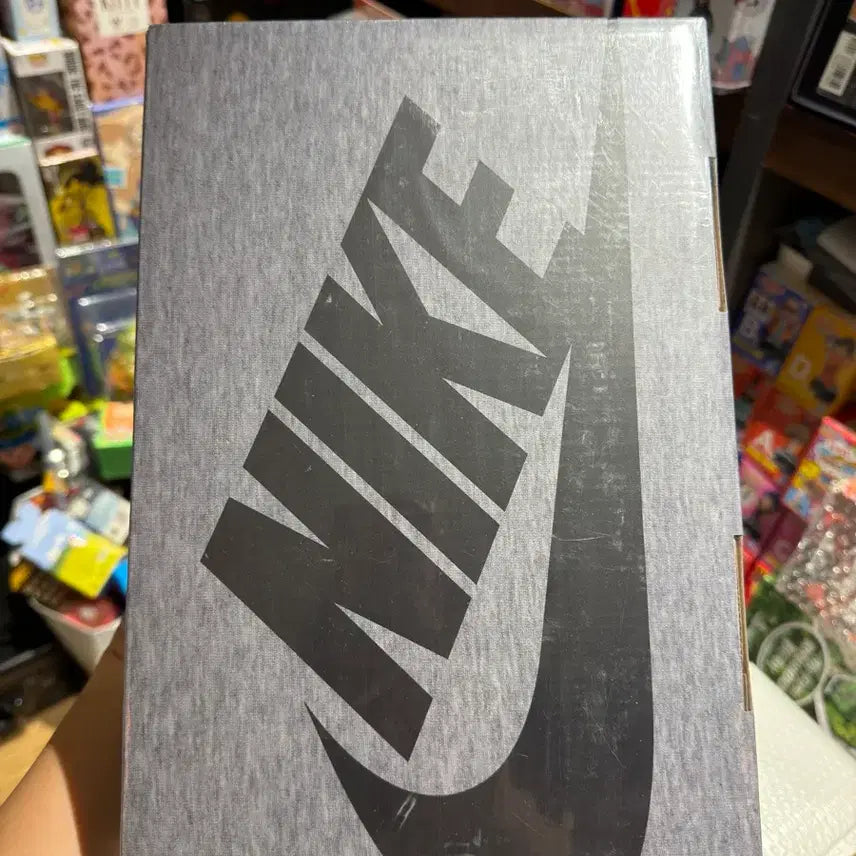 [BUNJANG] Bearbrick Nike Tech Fleece 400% & 100% Set (Sealed) / 베어브릭 400/100 나이키 테크플리스 미개봉 팔아요.