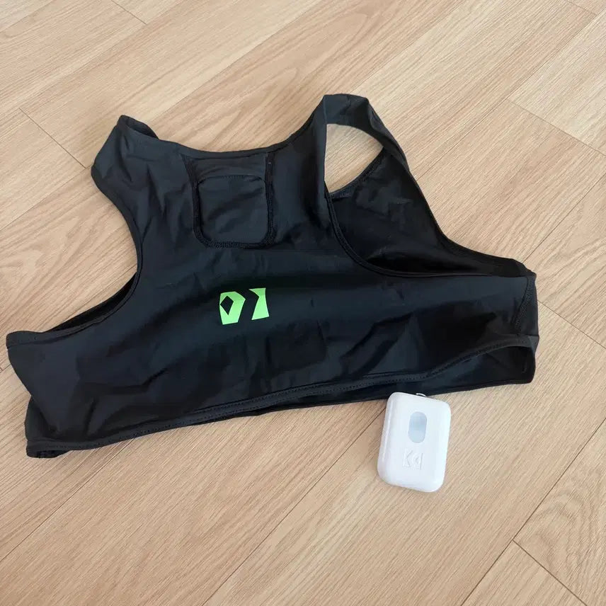 [BUNJANG] Soccerbi GPS Tracker + Sports Vest (S) / 사커비 gps트래커 + 스포츠 조끼 S
