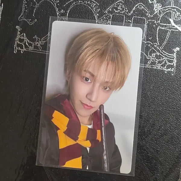 [BUNJANG] BOYNEXTDOOR Weverse Lucky Draw Riu Split Set / 보넥도 home 위버스 럭드 현물 리우 분철 2차