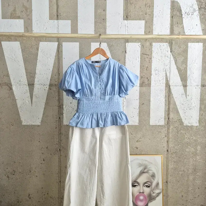 [BUNJANG] ZARA Puff Sleeve Shirring Blouse Sky Blue / 자라 퍼프소매 셔링 블라우스