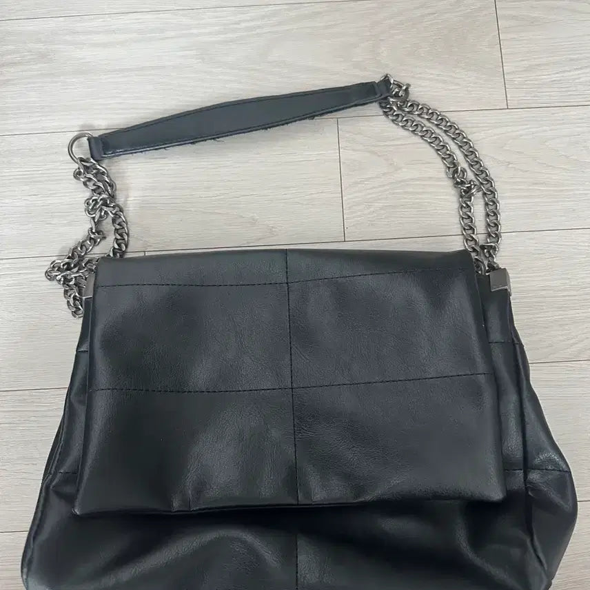 [BUNJANG] ZARA Chain Shoulder Bag / 자라 체인 숄더백