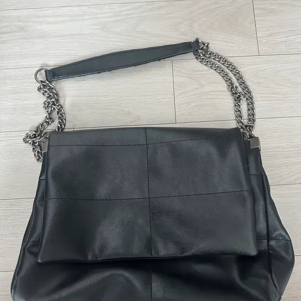 [BUNJANG] ZARA Chain Shoulder Bag / 자라 체인 숄더백