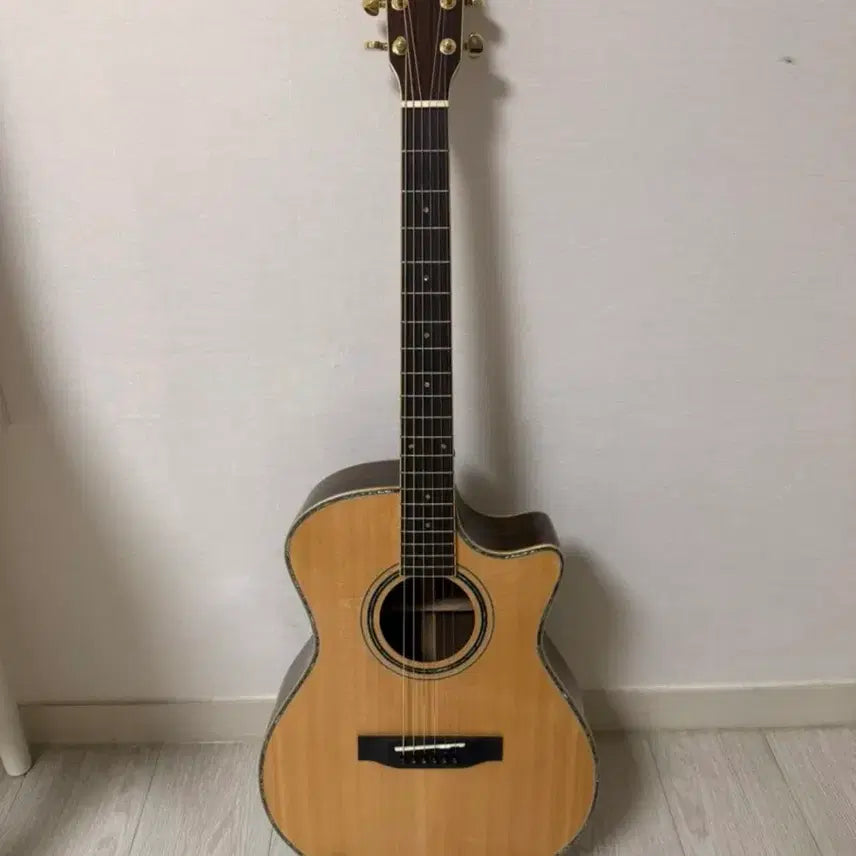 [BUNJANG] Acoustic Guitar 6-String / 기타 어쿠스틱 기타 6현