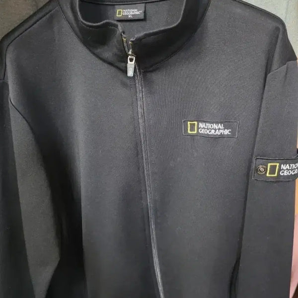 [BUNJANG] National Geographic Zip-Up Jacket Black XL (105) / 내셔널지오그래픽 집업 자켓 블랙 XL 105  상태좋아요