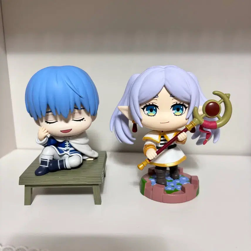 [BUNJANG] Sousou no Frieren EAKI Travel Diary Frieren & Himmel Figure Bundle Set / 장송의 프리렌 eaki 여행일기 피규어 일괄