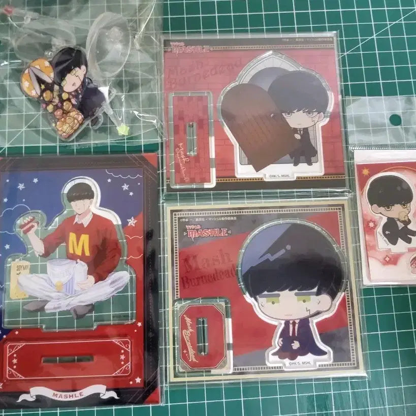 [BUNJANG] Mashle Mash Burnedead Acrylic Stand Bundle / 마슐 마슈 반데드 아크릴 스탠드 (일괄)