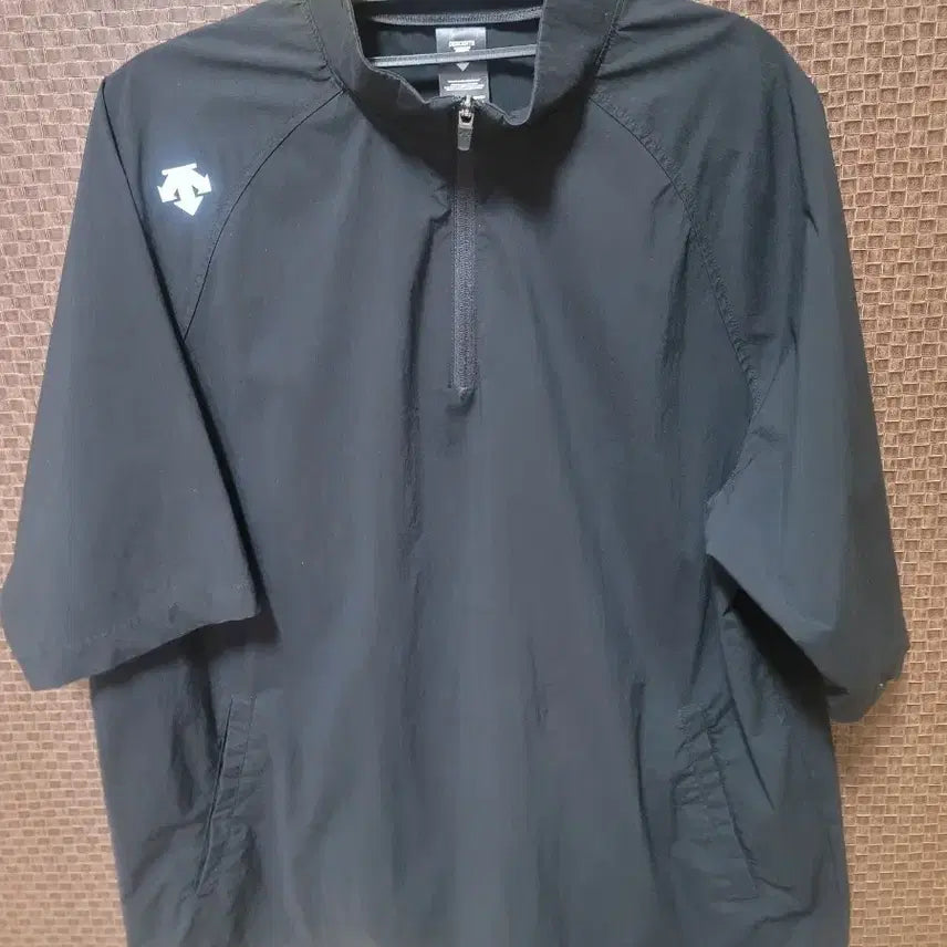 [BUNJANG] Descente Baseball Short Sleeve Windbreaker / 데상트 베이스볼 반팔 바람막이